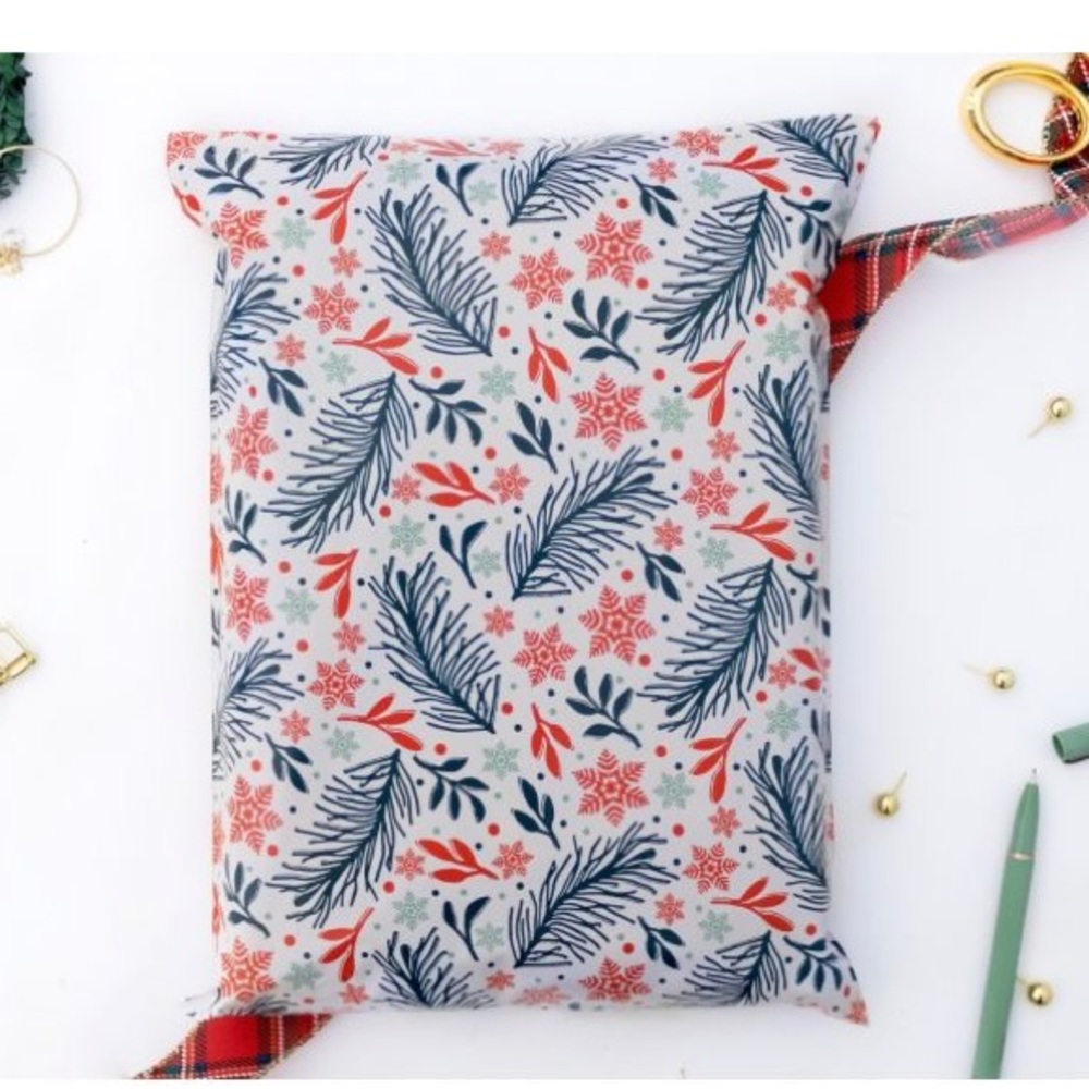 🎄Christmas Leafs Poly Mailers
